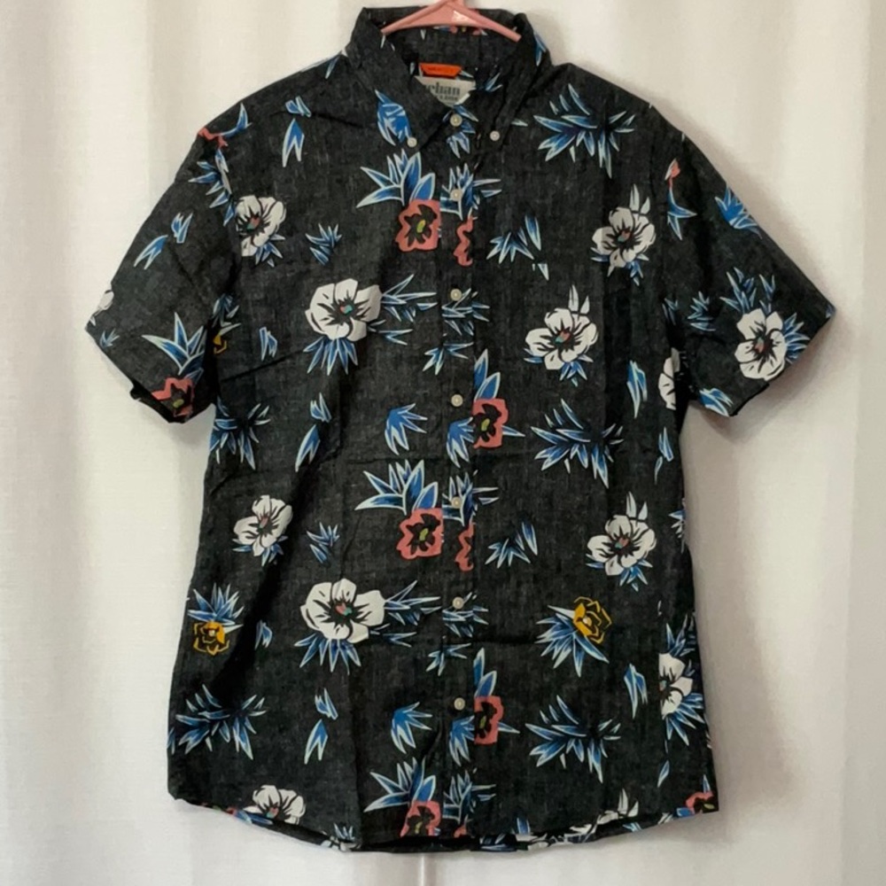Urban Pipeline Max Flex Authentic American Tradition Floral Black Shirt Size XL